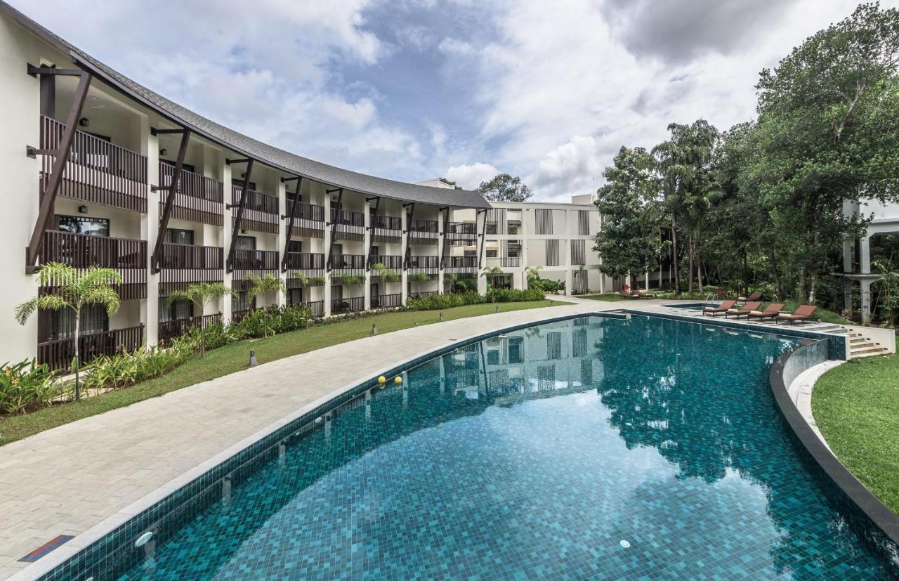 Club Mahindra Ashtamudi Hotell Nīndakara Eksteriør bilde
