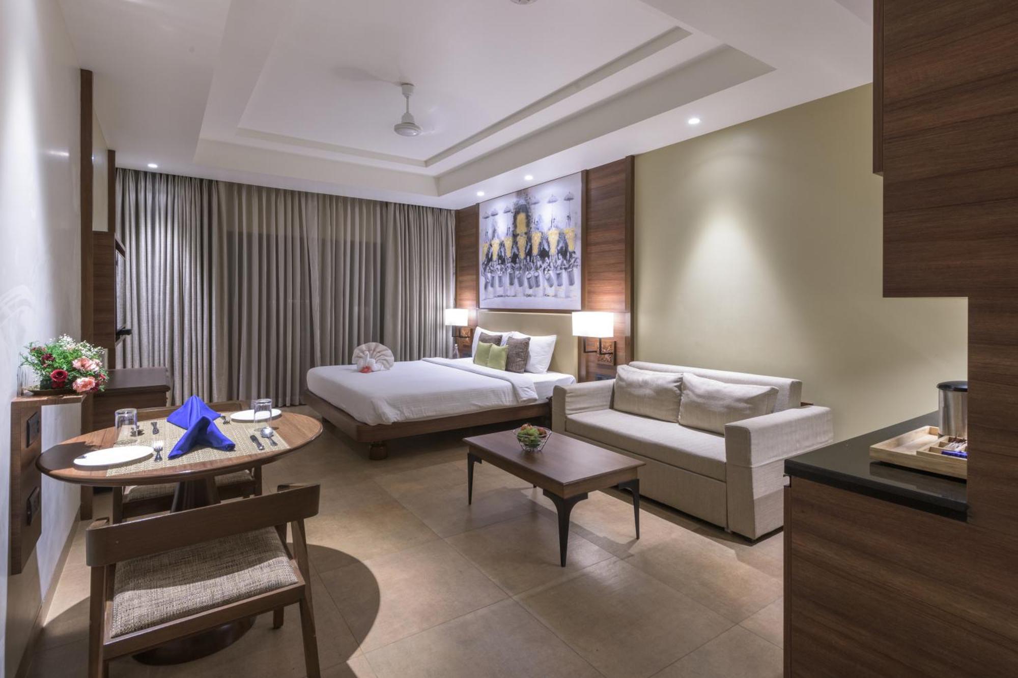 Club Mahindra Ashtamudi Hotell Nīndakara Eksteriør bilde
