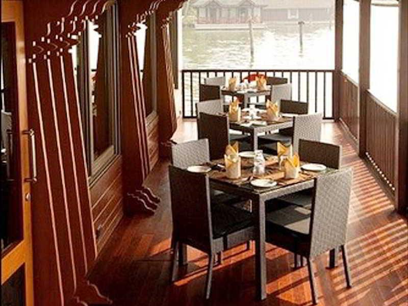 Club Mahindra Ashtamudi Hotell Nīndakara Eksteriør bilde